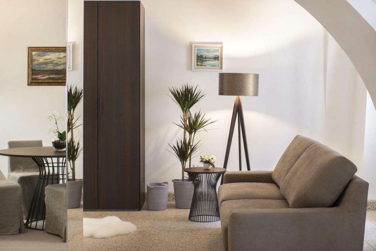 Apartmany Supina トレボン エクステリア 写真